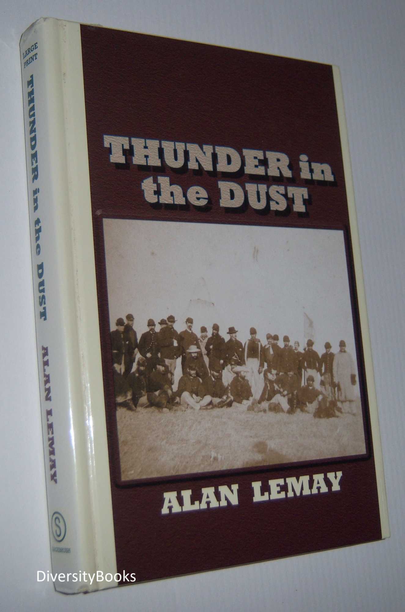 Image for THUNDER IN THE DUST (Large Print Edition)